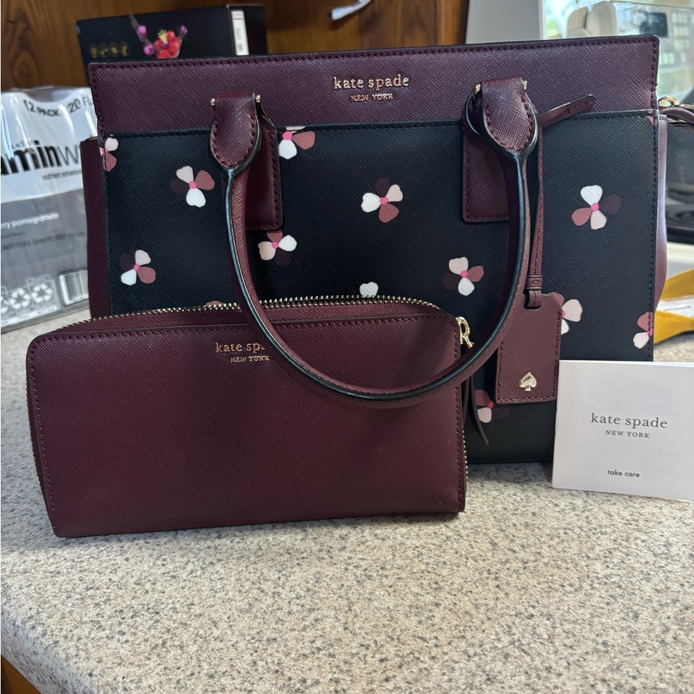 Kate spade purse with wallet